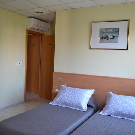 Hostal Bartis Figueres  Bilik gambar